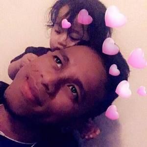 Meet your Posher, Marklee